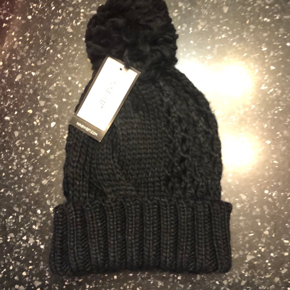 Nine West beanie